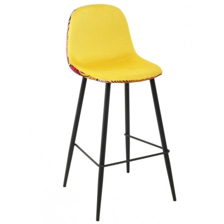 Banco bar HORUS NEW, em metal, estofo em veludo amarelo, costas com motivos florais a condizer