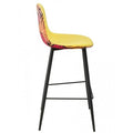 Banco bar HORUS NEW, em metal, estofo em veludo amarelo, costas com motivos florais a condizer