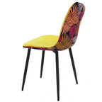 Cadeira HORUS NEW, em metal, estofo em veludo amarelo, costas com motivos florais a condizer